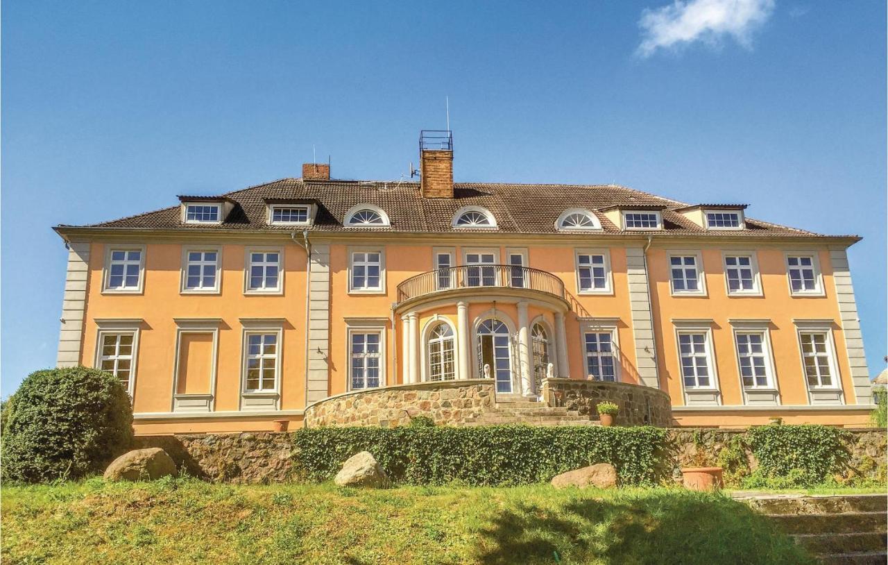 Herrenhaus Luebbenow Eksteriør bilde